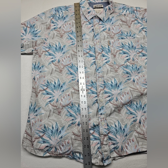 Ariat‎ Men's Modern Fit Floral Shirt - Blue and Gray - Picture 10 of 10